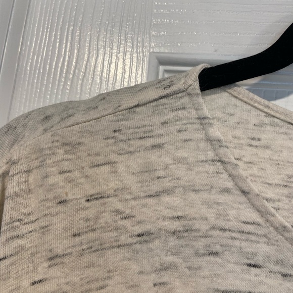 J. Jill Pure Jill Size 2X Oatmeal Shirttail Tee Long Sleeve Round Neck Shirt - Picture 4 of 10